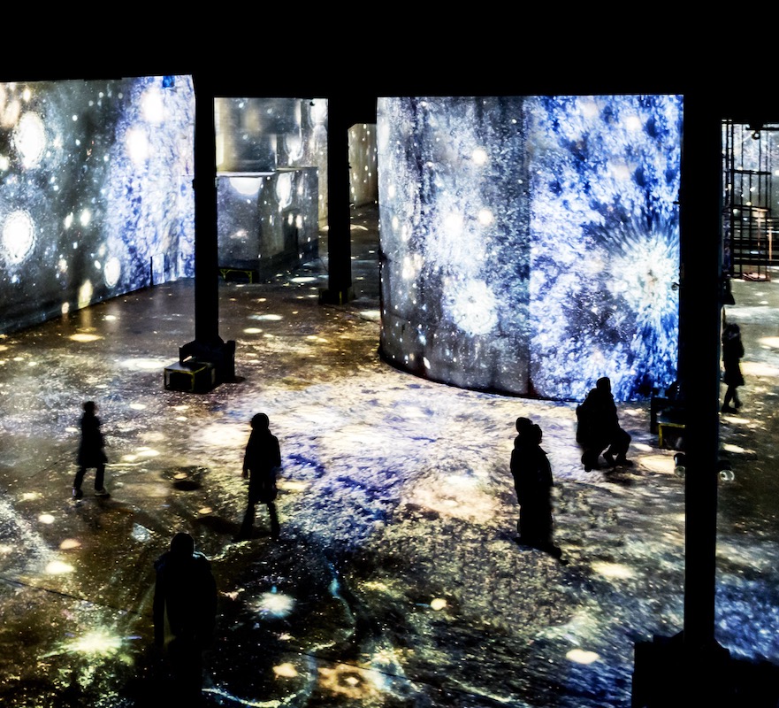 Выставка Feel Every Sound в Infinity des Lumières, Dubai